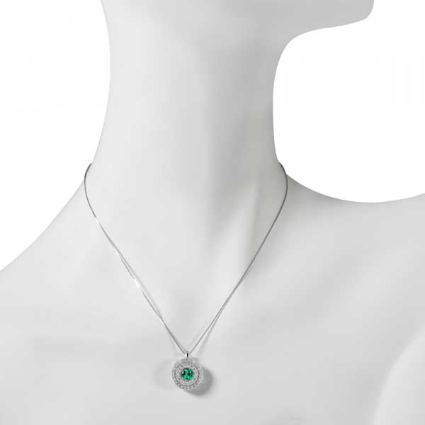 Emerald Pendant 04