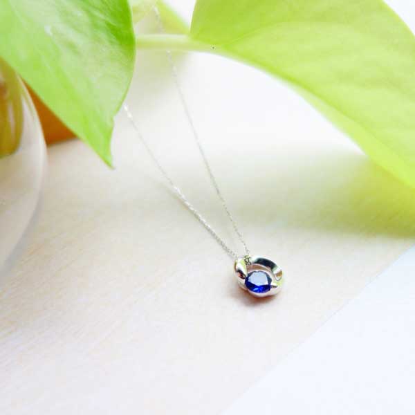 Blue Sapphire Pendant 02
